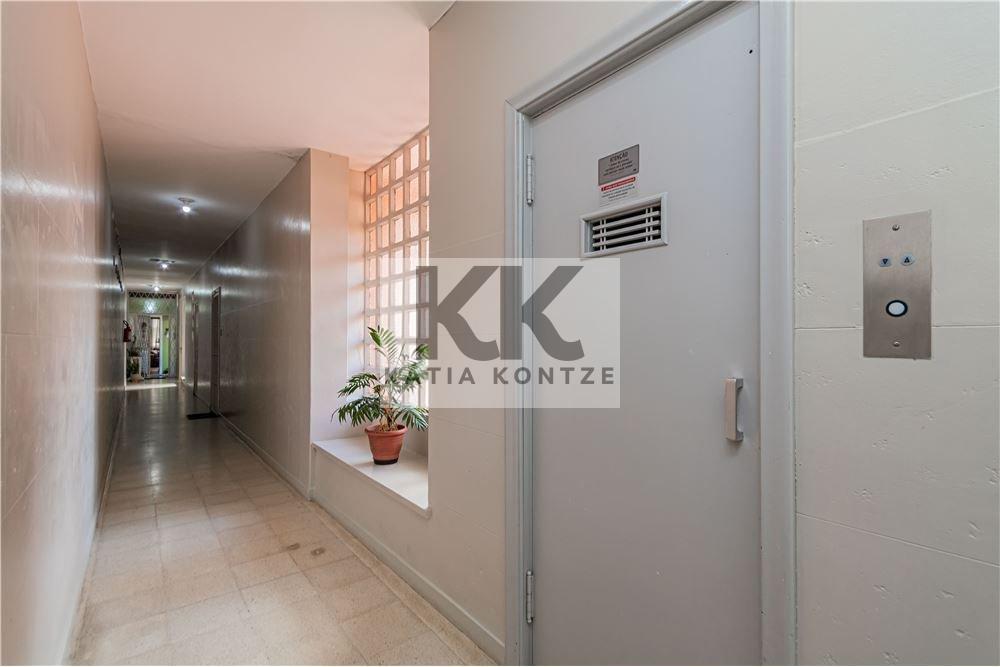 Apartamento APBM 242 Apto 612481035-53 2 dormitórios 95m² Plinio Brasil Milano Porto Alegre - 