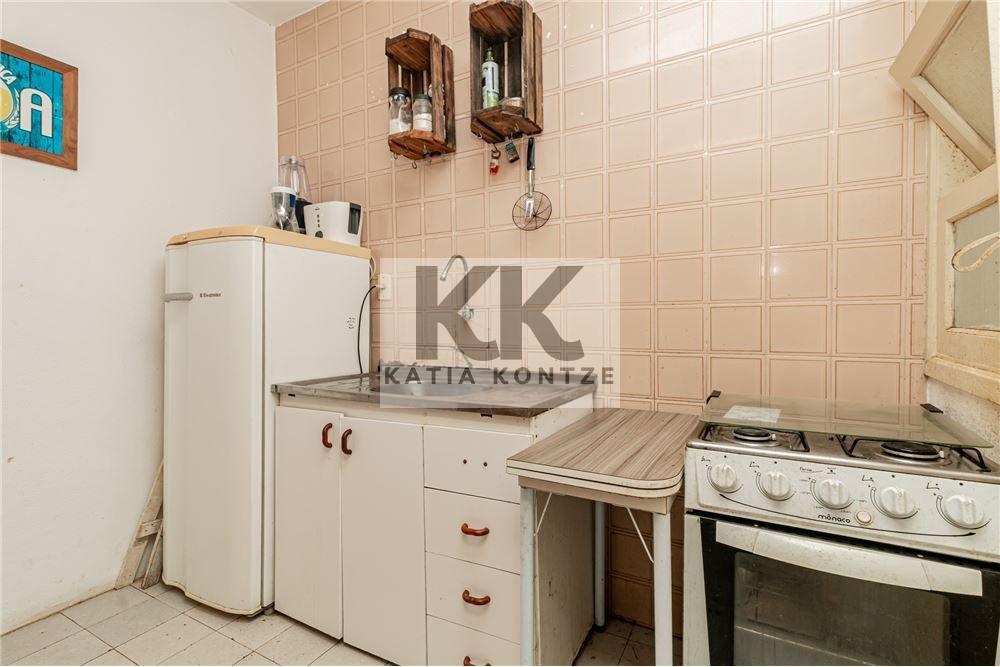 Apartamento CHDR 443 Apto 610221048-18 1 dormitório 68m² Demétrio Ribeiro Porto Alegre - 