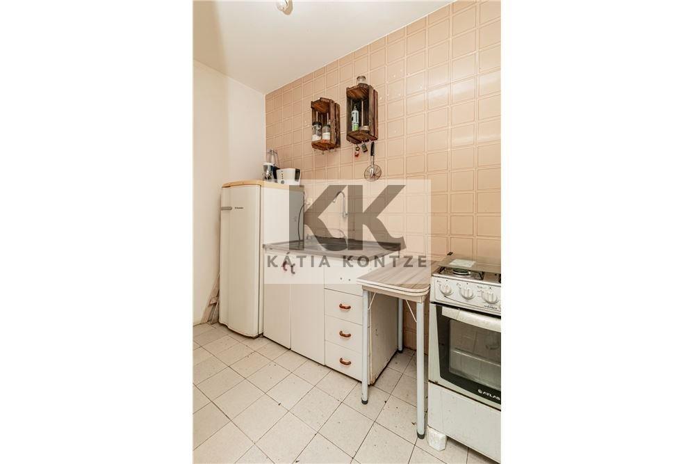 Apartamento CHDR 443 Apto 610221048-18 1 dormitório 68m² Demétrio Ribeiro Porto Alegre - 