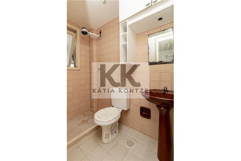 Apartamento CHDR 443 Apto 610221048-18 1 dormitório 68m² Demétrio Ribeiro Porto Alegre - 