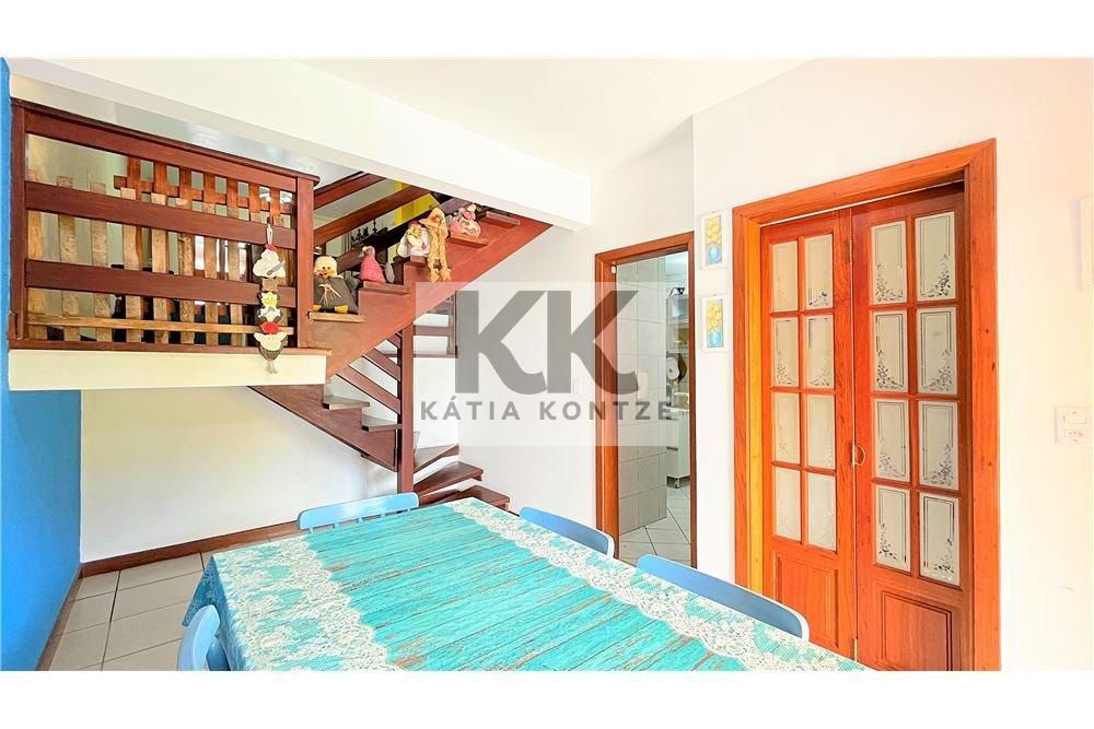Casa ESOC 45 Casa 610191022-118 1 suíte 166m² Olécio Cavedini Porto Alegre - 