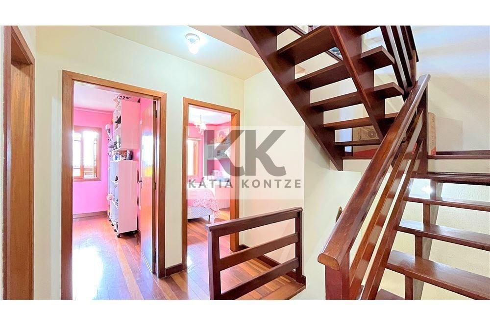 Casa ESOC 45 Casa 610191022-118 1 suíte 166m² Olécio Cavedini Porto Alegre - 