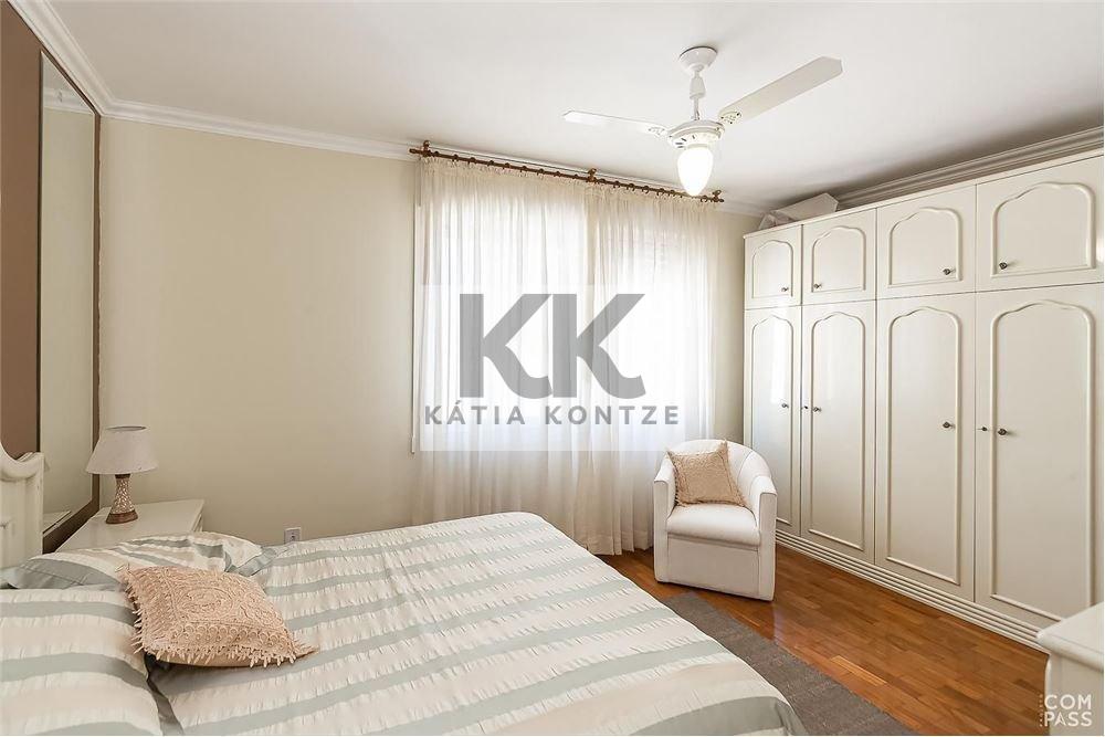 Apartamento MDGV 123 Apto 610221003-129 82m² 2D Getúlio Vargas Porto Alegre - 