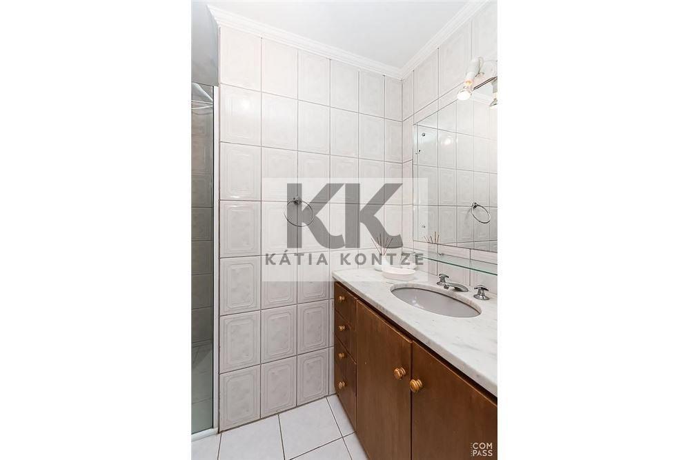 Apartamento MDGV 123 Apto 610221003-129 82m² 2D Getúlio Vargas Porto Alegre - 