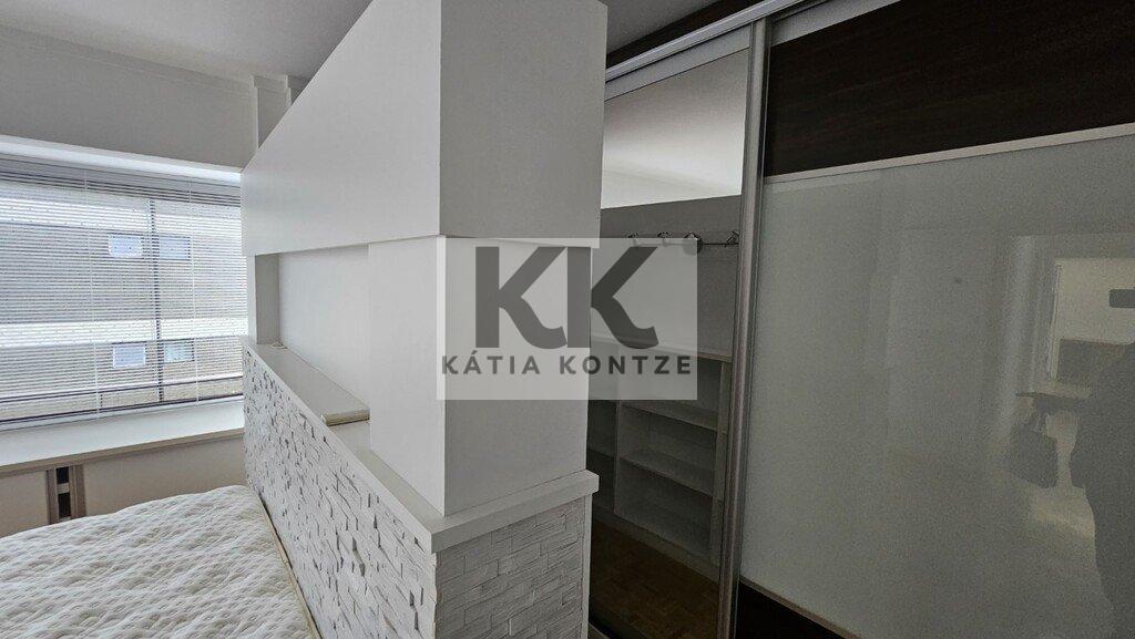 Apartamento MSCTF 453 Apto 701 1 suíte 150m² Carlos Trein Filho Porto Alegre - 