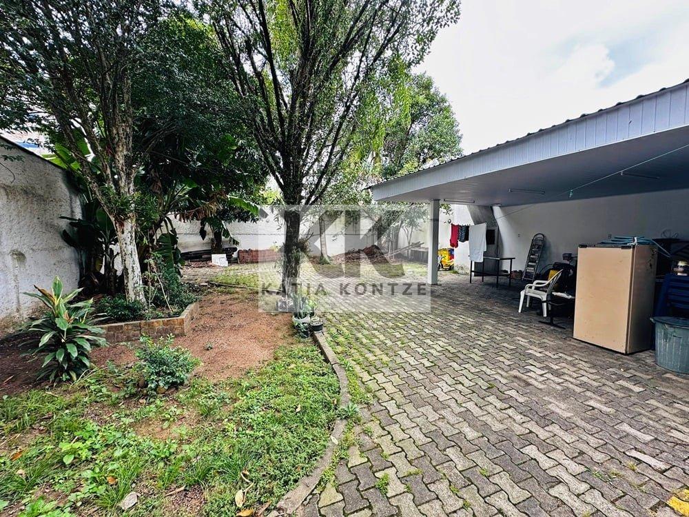 Casa FRCC 0 Casa 8020 278m² 4D rua Comendador Coruja Porto Alegre - 