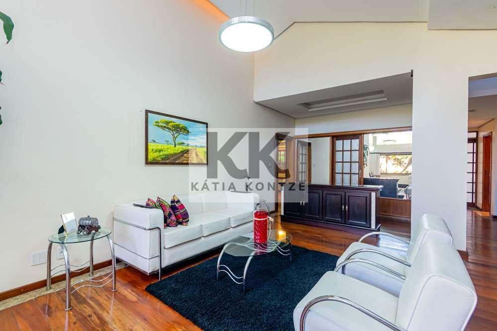 Casa TSNDDF 429 Casa 612481066-215 374m² 6D Sargento Nicolau Dias de Farias Porto Alegre - 