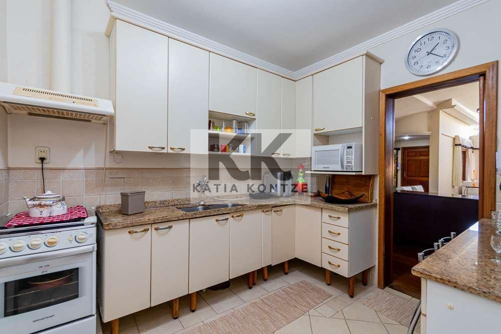 Casa TSNDDF 429 Casa 612481066-215 374m² 6D Sargento Nicolau Dias de Farias Porto Alegre - 