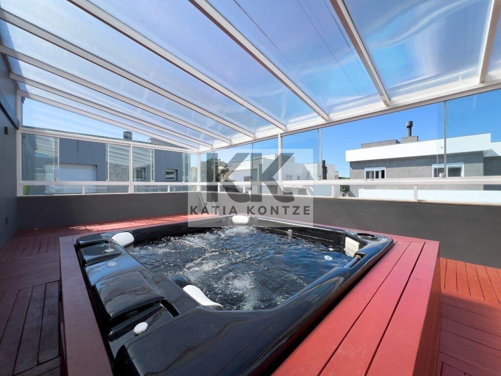 Casa em Condomínio Condomínio Velas da Marina Terreno QR4L10 2 suítes 336m² Lagomar Capão da Canoa - Hidromassagem