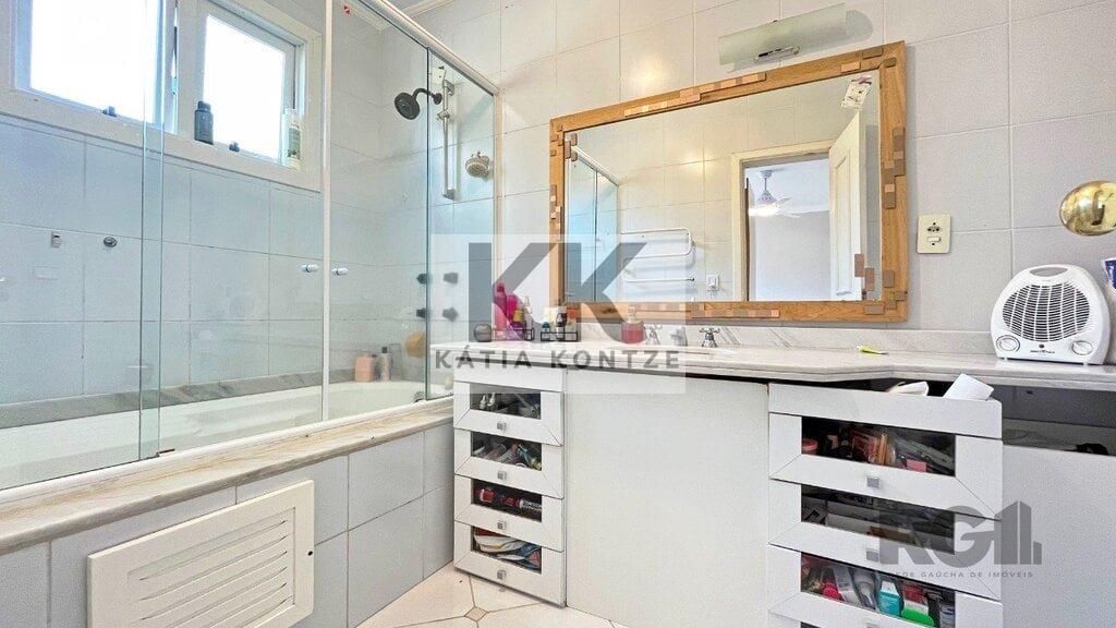 Casa em Condomínio Condomínio Piaget Casa CA56360814 1 suíte 202m² Corrêa Lima Porto Alegre - 