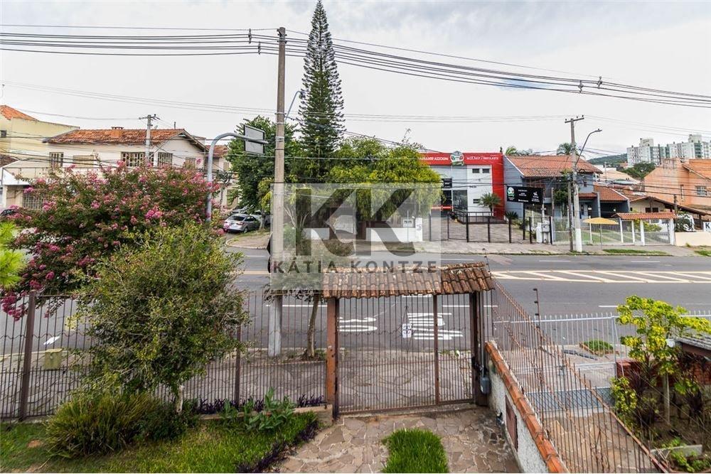 Casa CON 3458 612481080-3 1 suíte 313m² Otto Niemeyer Porto Alegre - 