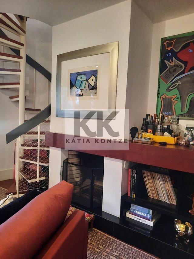 Apartamento ACTF 695 Apto 63278 1 suíte 185m² Carlos Trein Filho Porto Alegre - 