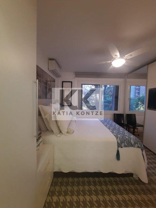 Apartamento ACTF 695 Apto 63278 1 suíte 185m² Carlos Trein Filho Porto Alegre - 