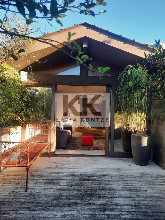 Apartamento ACTF 695 Apto 63278 1 suíte 185m² Carlos Trein Filho Porto Alegre - 