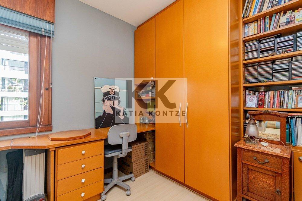 Apartamento RBSC 2096 Apto 610371014-124 1 suíte 158m² Santa Cecília Porto Alegre - 