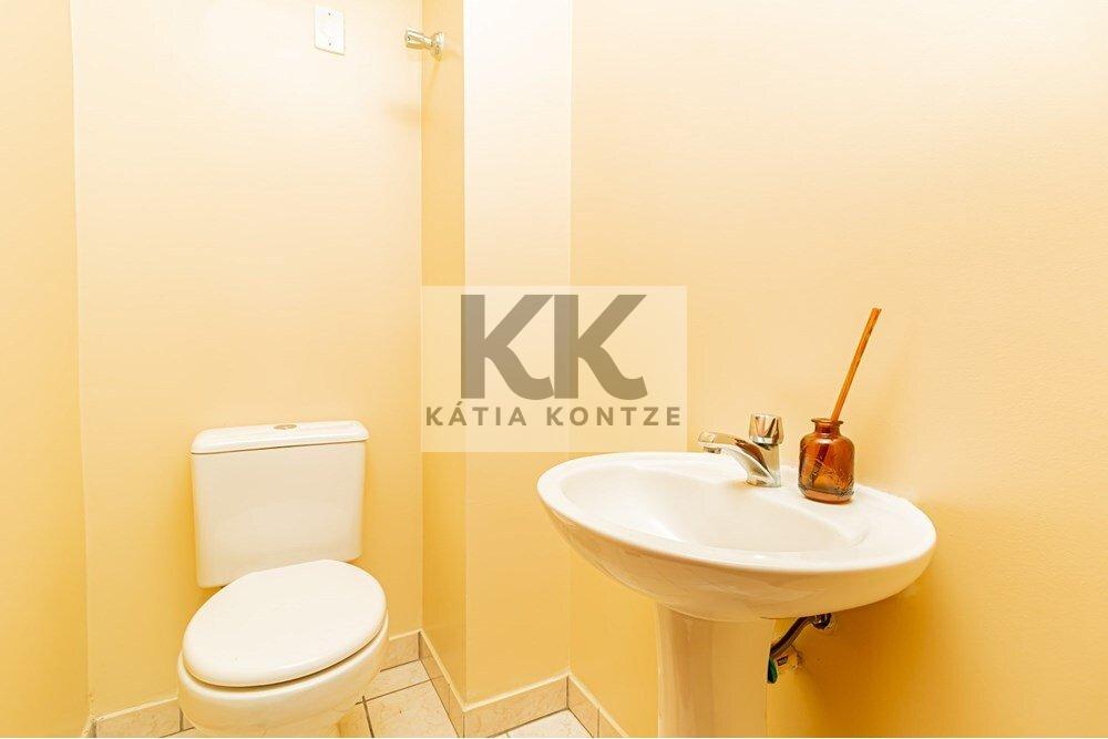 Apartamento CBLG 455 Apto 610221014-237 61.81m² 2D Lopo Gonçalves Porto Alegre - 