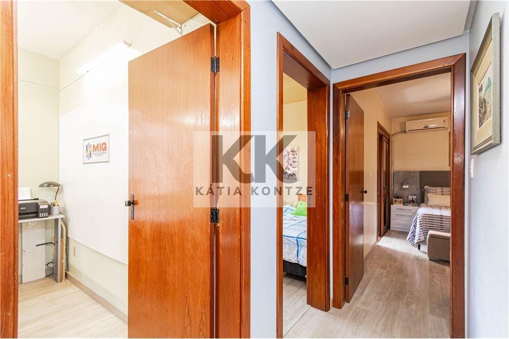 Apartamento PFS 690 Apto 612481083-483 123.72m² 3D Faria Santos Porto Alegre - 