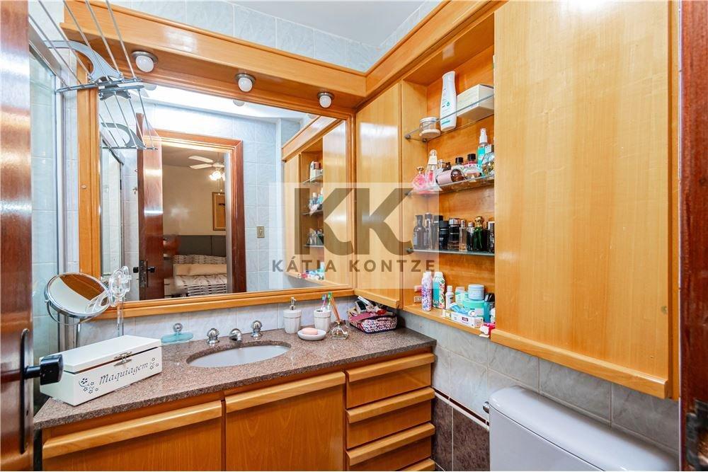 Apartamento PFS 690 Apto 612481083-483 123.72m² 3D Faria Santos Porto Alegre - 