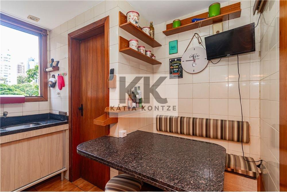 Apartamento PFS 690 Apto 612481083-483 123.72m² 3D Faria Santos Porto Alegre - 