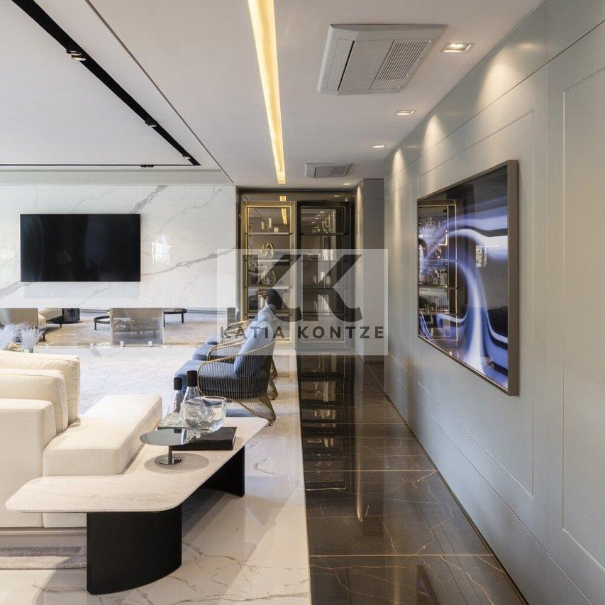 Garden Tree Haus Porsche Consulting 347.95m² 4D Veríssimo de Amaral Porto Alegre - Living