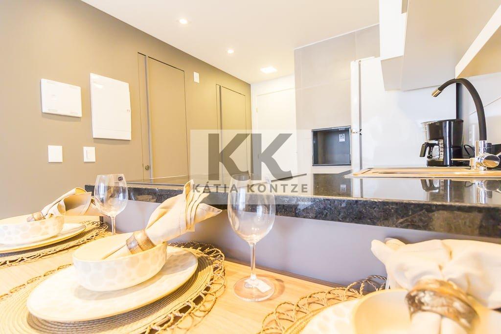 Loft Freitas 300 1 suíte 59m² Professor Freitas e Castro Porto Alegre - 