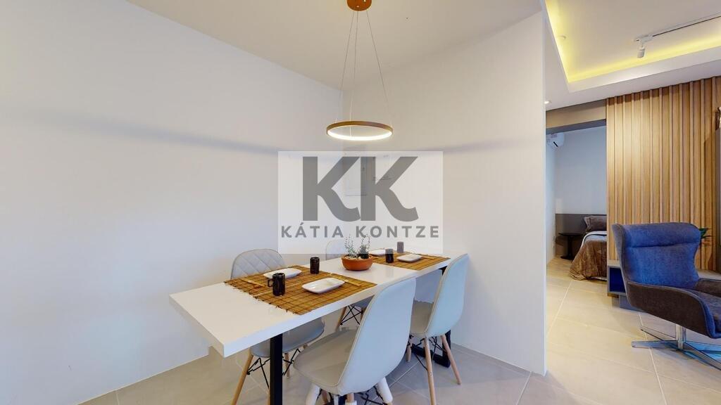Apartamento Freitas 300 1 suíte 45m² Professor Freitas e Castro Porto Alegre - 