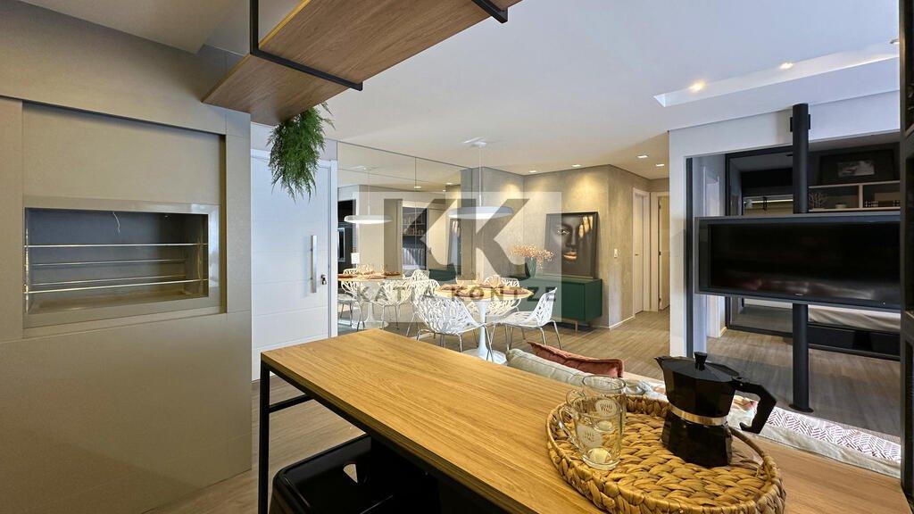 Apartamento Villa Moinhos 1 suíte 55m² Miguel Tostes Porto Alegre - Living