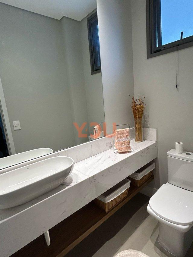 Casa com 3 suítes - Tamboré - Santana de Parnaíba - 