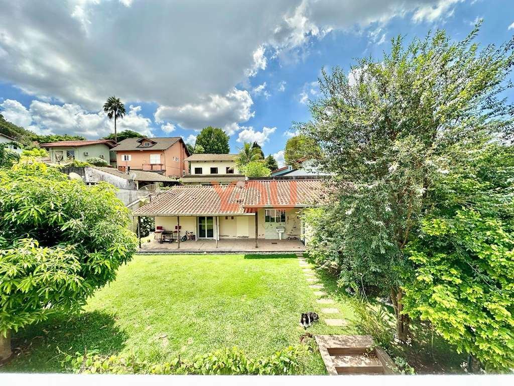 Casa Contemporânea com 3 suítes - Cond. Nova Higienópolis - Jandira - 