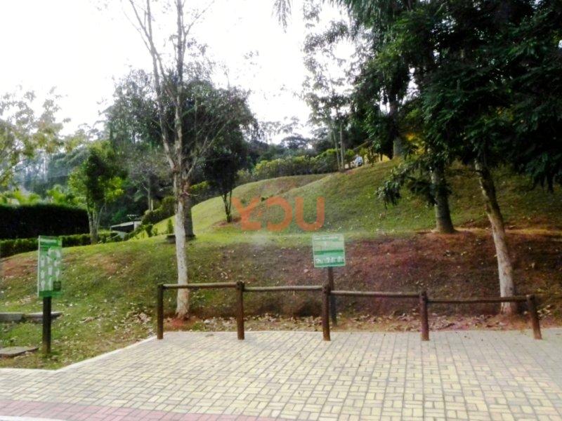 Casa Contemporânea com 3 suítes - Cond. Nova Higienópolis - Jandira - 