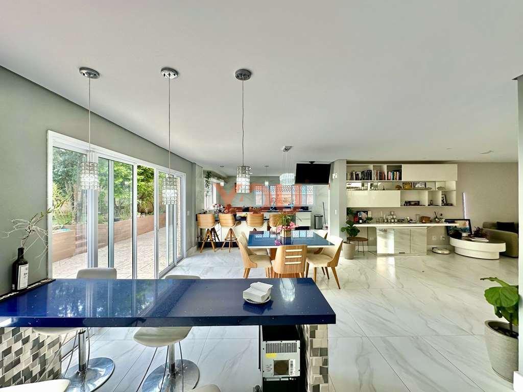 Casa Contemporânea com 3 suítes - Cond. Nova Higienópolis - Jandira - 