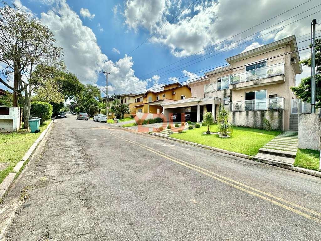 Casa Contemporânea com 3 suítes - Cond. Nova Higienópolis - Jandira - 