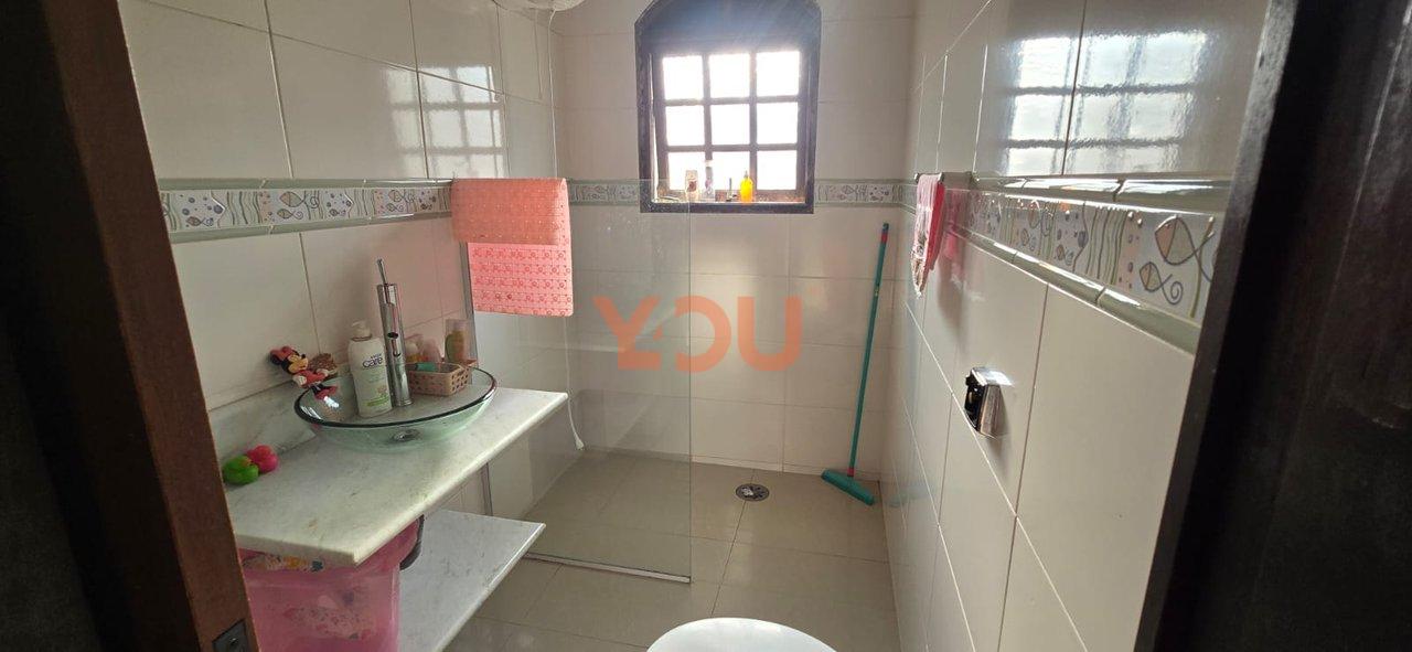 Casa de 3 dorm. com 2 suítes -  Cond. Nova Higienópolis - Jandira - 