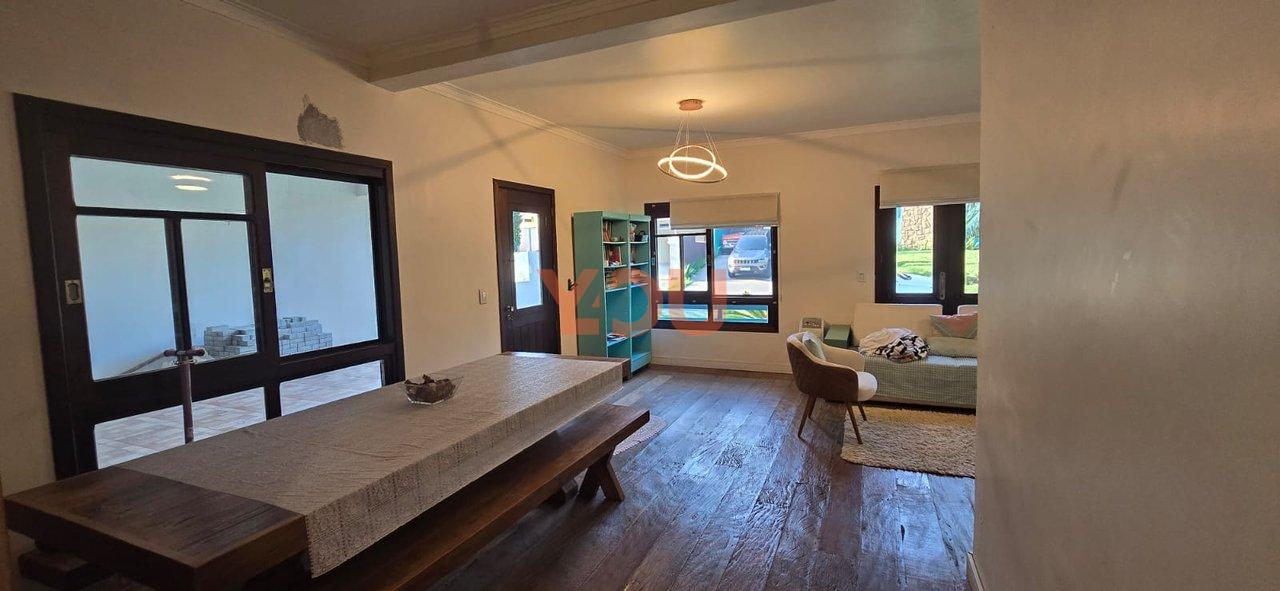 Casa de 3 dorm. com 2 suítes -  Cond. Nova Higienópolis - Jandira - 