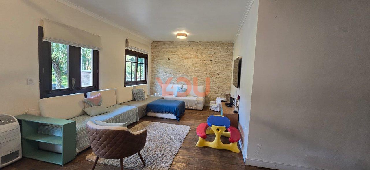 Casa de 3 dorm. com 2 suítes -  Cond. Nova Higienópolis - Jandira - 