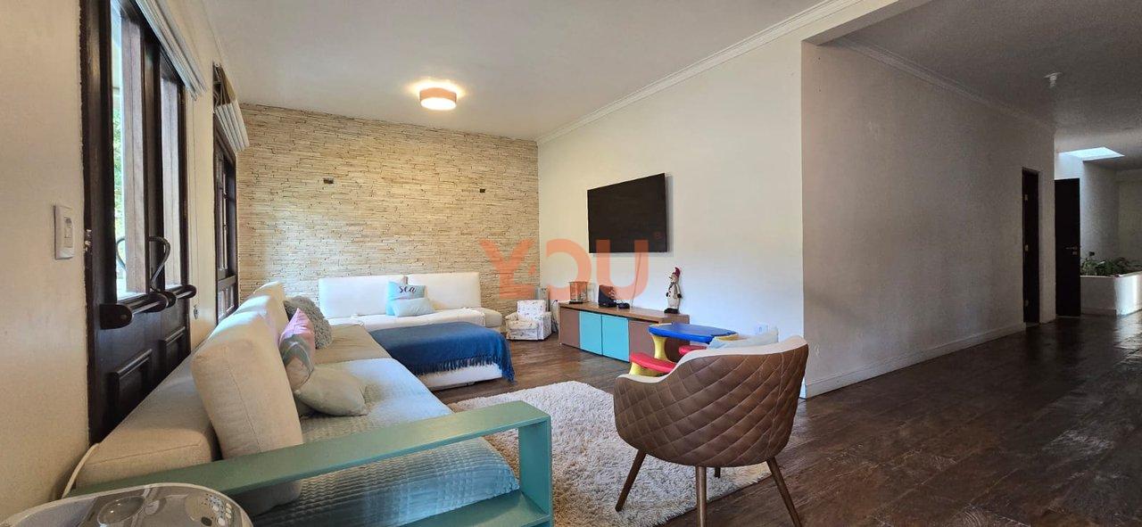Casa de 3 dorm. com 2 suítes -  Cond. Nova Higienópolis - Jandira - 