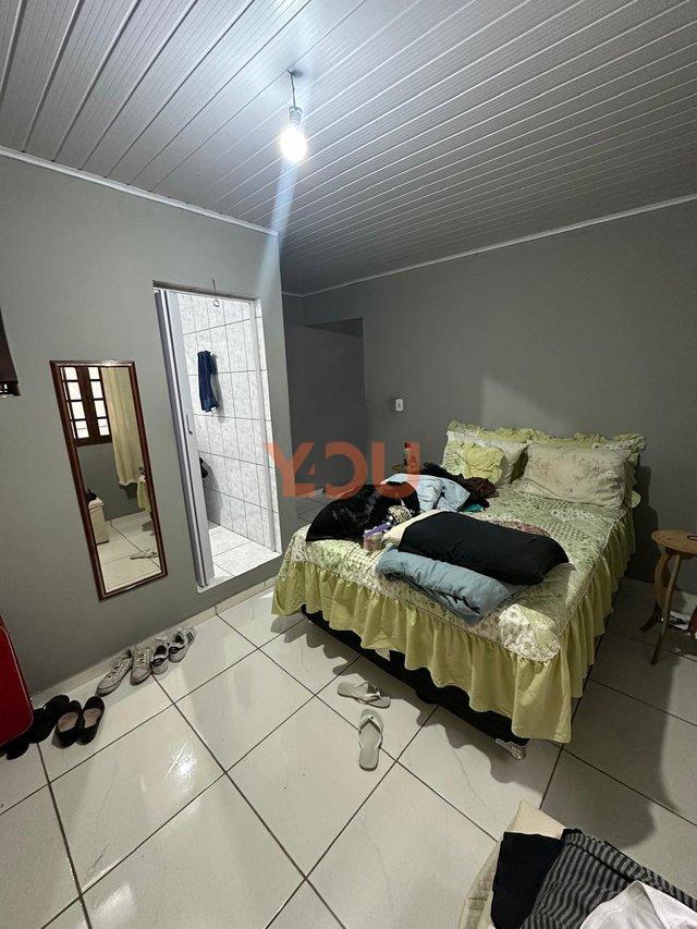 Casa com 3 Residências no Terreno - Cajamar - Cajamar - 
