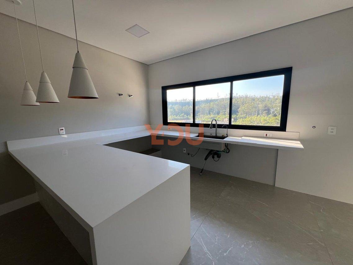 Casa Alto Padrão - 3 Dormitórios com suites - Piscina  - Cajamar - Portal dos Ypes 3 - Cajamar - 