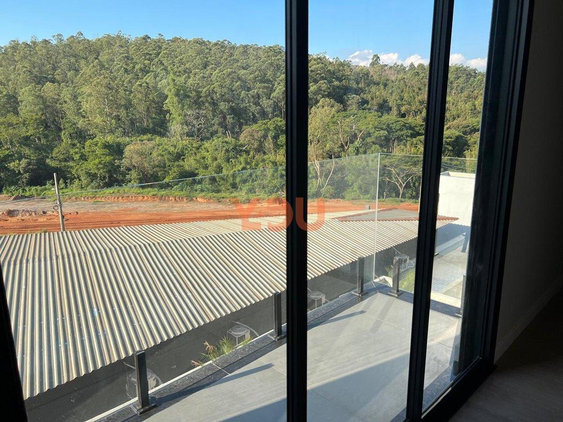 Casa Alto Padrão - 3 Dormitórios com suites - Piscina  - Cajamar - Portal dos Ypes 3 - Cajamar - 