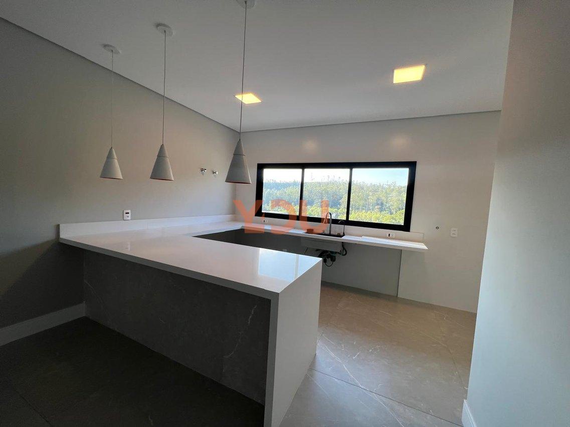 Casa Alto Padrão - 3 Dormitórios com suites - Piscina  - Cajamar - Portal dos Ypes 3 - Cajamar - 