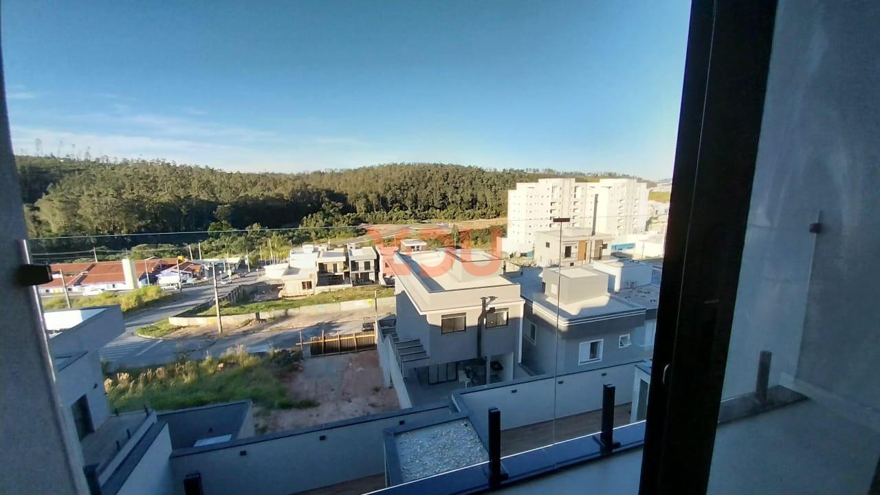 Lindo Sobrado com 3 Dormitórios e Suítes –  Cajamar  Cajamar - 