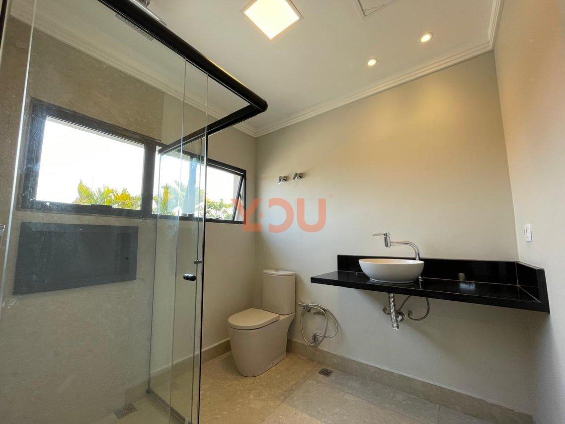 Casa com 4 Suítes sendo 1 Master -  Condomínio Residencial 6  Santana de Parnaíba - 