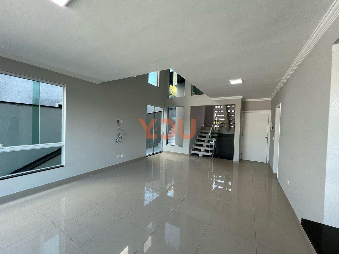 Sobrado de 3 dormitórios com suíte - Santana de Parnaíba -  Santana de Parnaíba - 