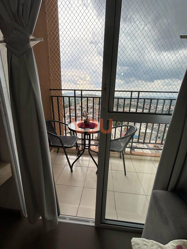 Apartamento de 2 Dormitórios - Fazendinha - Gran Solar  Santana de Parnaíba - 