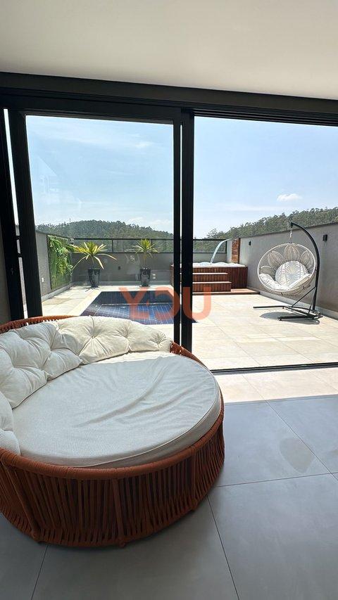 Casa de 4 dormitórios com suítes - Pronto para morar no Portal dos Ipês III  Cajamar - 