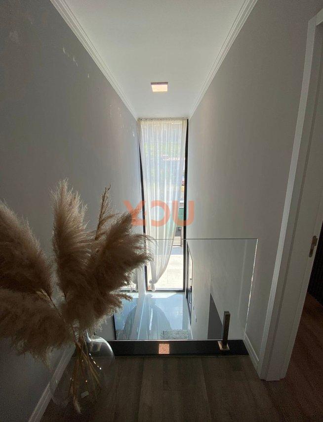 Casa de 4 dormitórios com suítes - Pronto para morar no Portal dos Ipês III  Cajamar - 