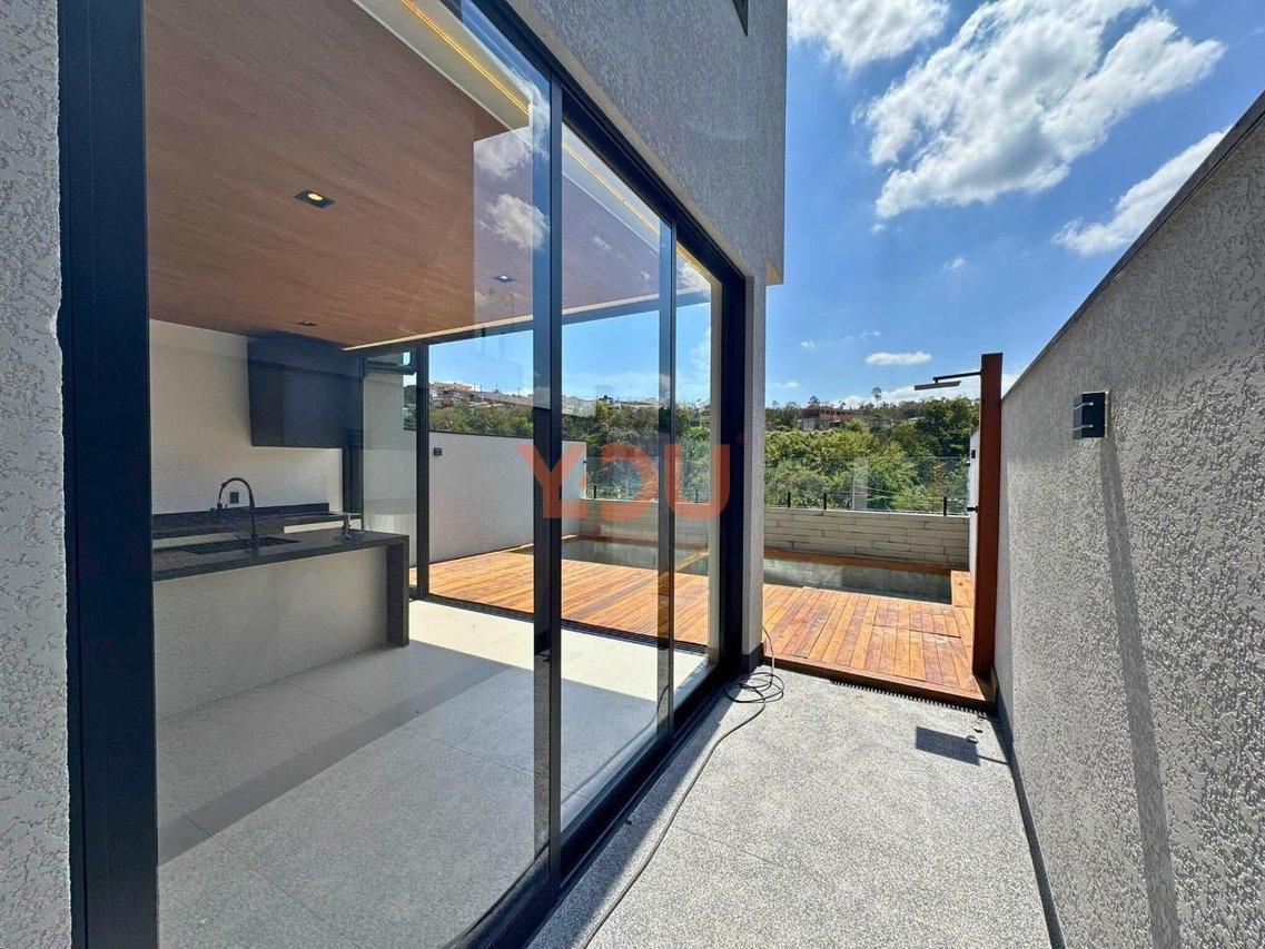 Conforto e praticidade: Casa Pronta de 3 dormitórios com suítes - Lumina Residence  Santana de Parnaíba - 