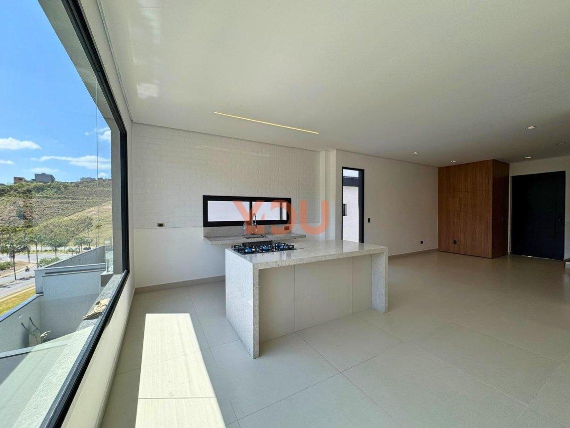 Conforto e praticidade: Casa Pronta de 3 dormitórios com suítes - Lumina Residence  Santana de Parnaíba - 