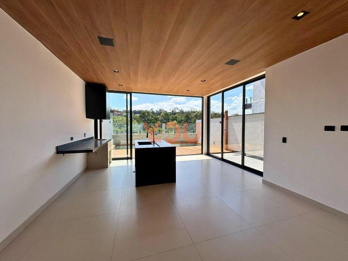 Conforto e praticidade: Casa Pronta de 3 dormitórios com suítes - Lumina Residence  Santana de Parnaíba - 