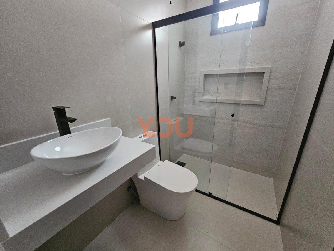 Casa dos sonhos pronta para morar – 3 dormitórios com suítes  Santana de Parnaíba - 